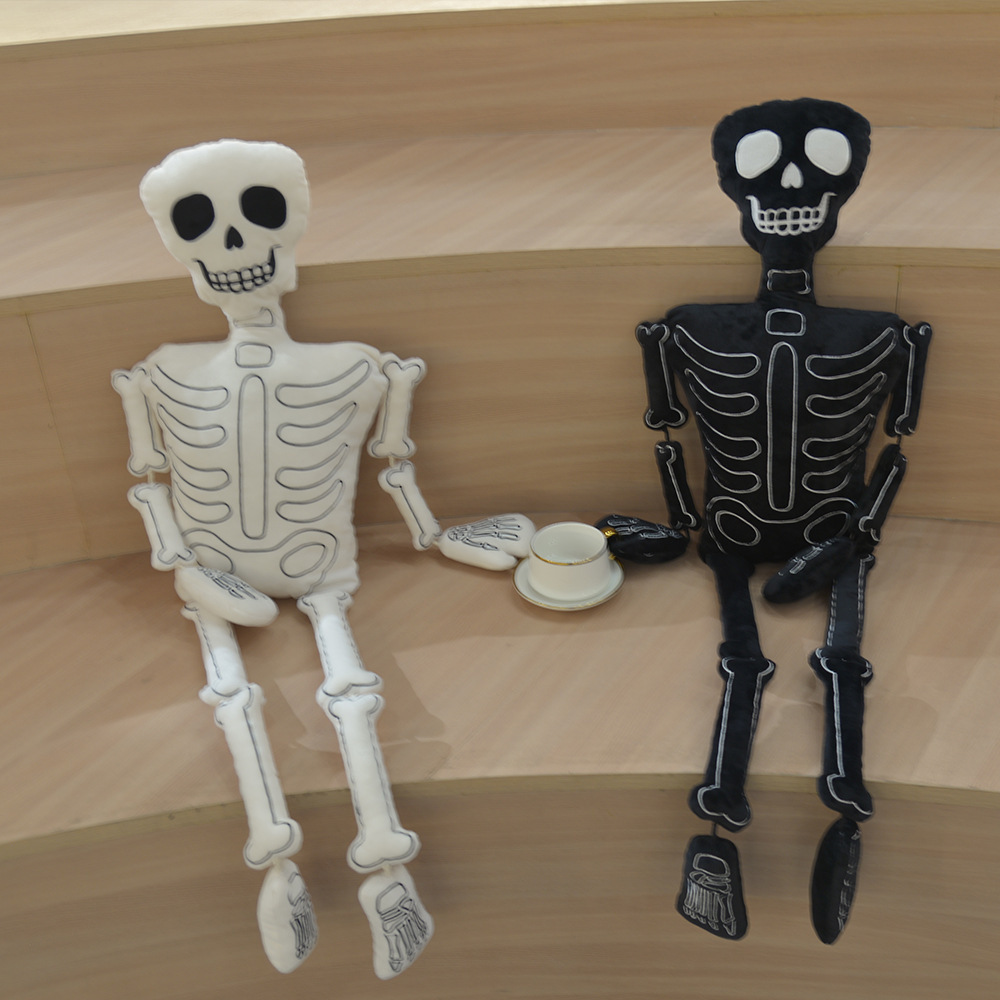 ตุ๊กตาผ้ากำมะหยี่รูปโครงกระดูก - Halloween Skeleton Decoration บทวิจารณ์และราคา